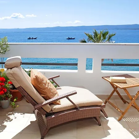 Amazing Waterfront *