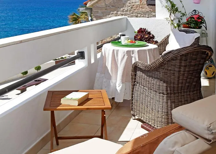 Amazing Waterfront 아파트 볼