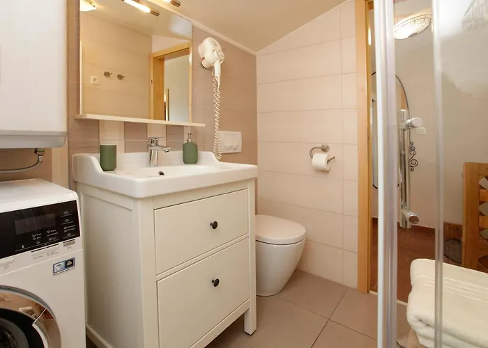 아파트 Amazing Waterfront 볼