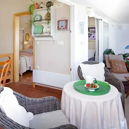 Amazing Waterfront Διαμέρισμα *